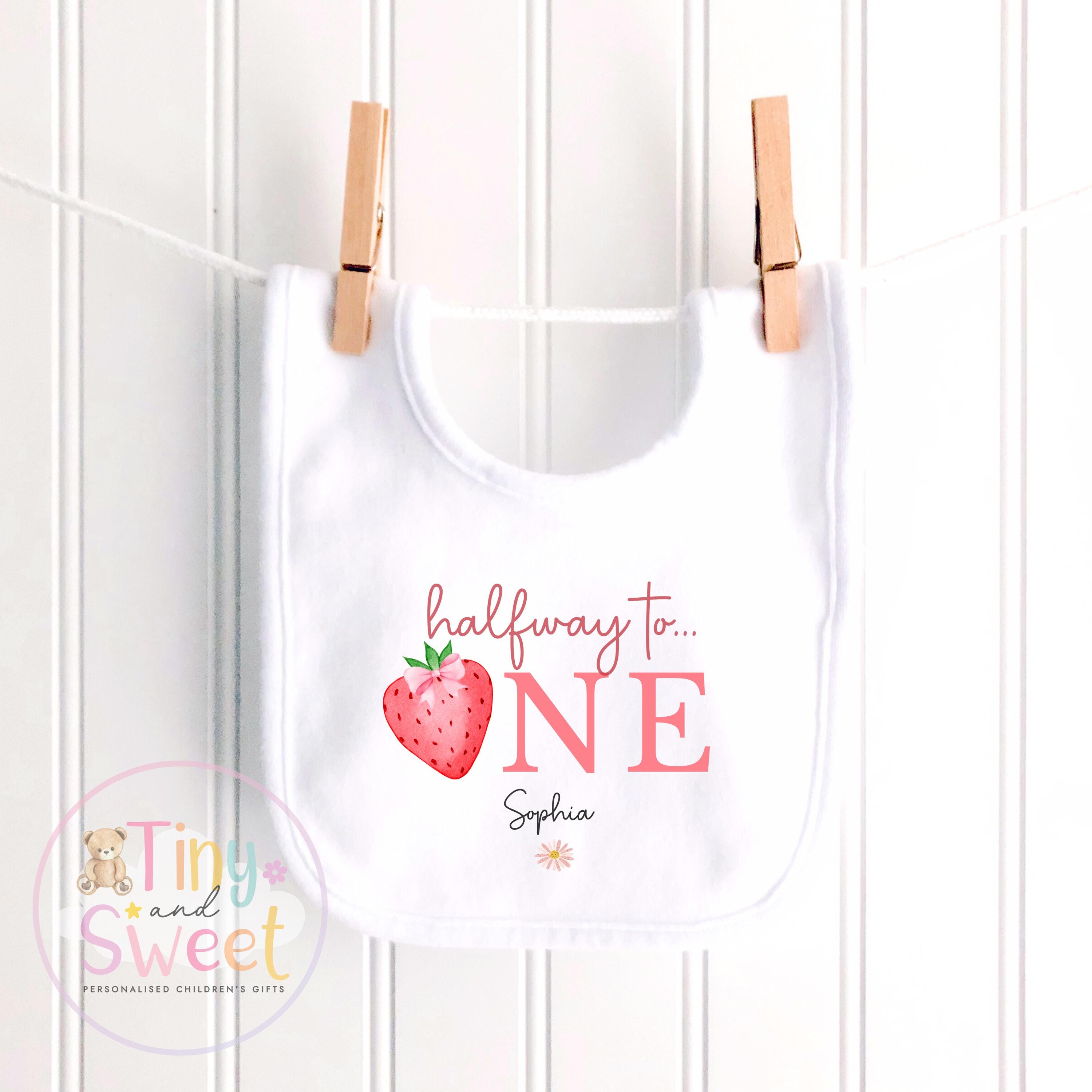 Half way to one t shirt, half birthday sleepsuits, Half Way To One Bodysuit, half birthday t shirt, 6 month birthday, half birthday