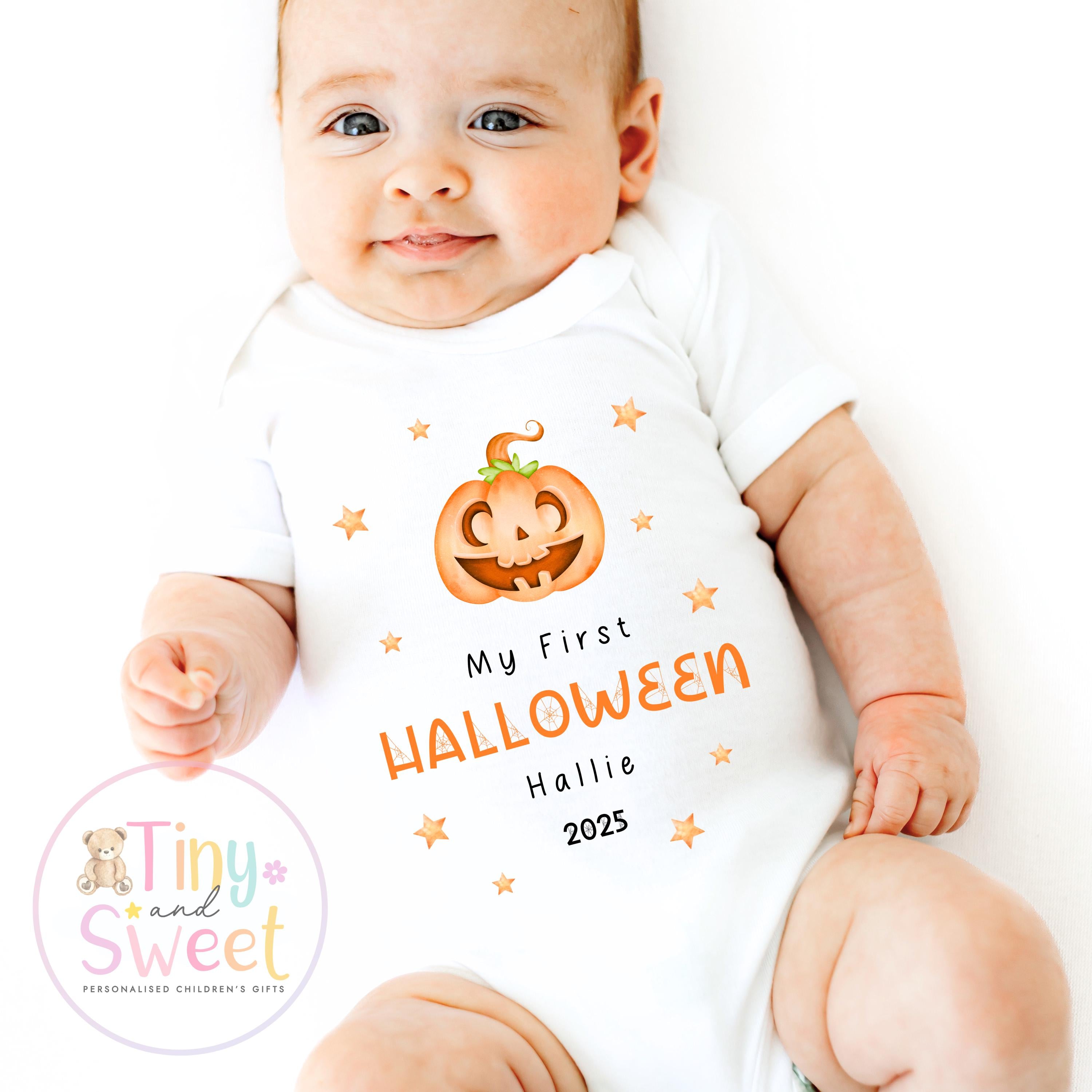 Babies First Halloween T Shirt, Baby 1st Halloween Gift Idea, 1st Halloween Babygrow, Halloween Outfit for baby, Halloween costume