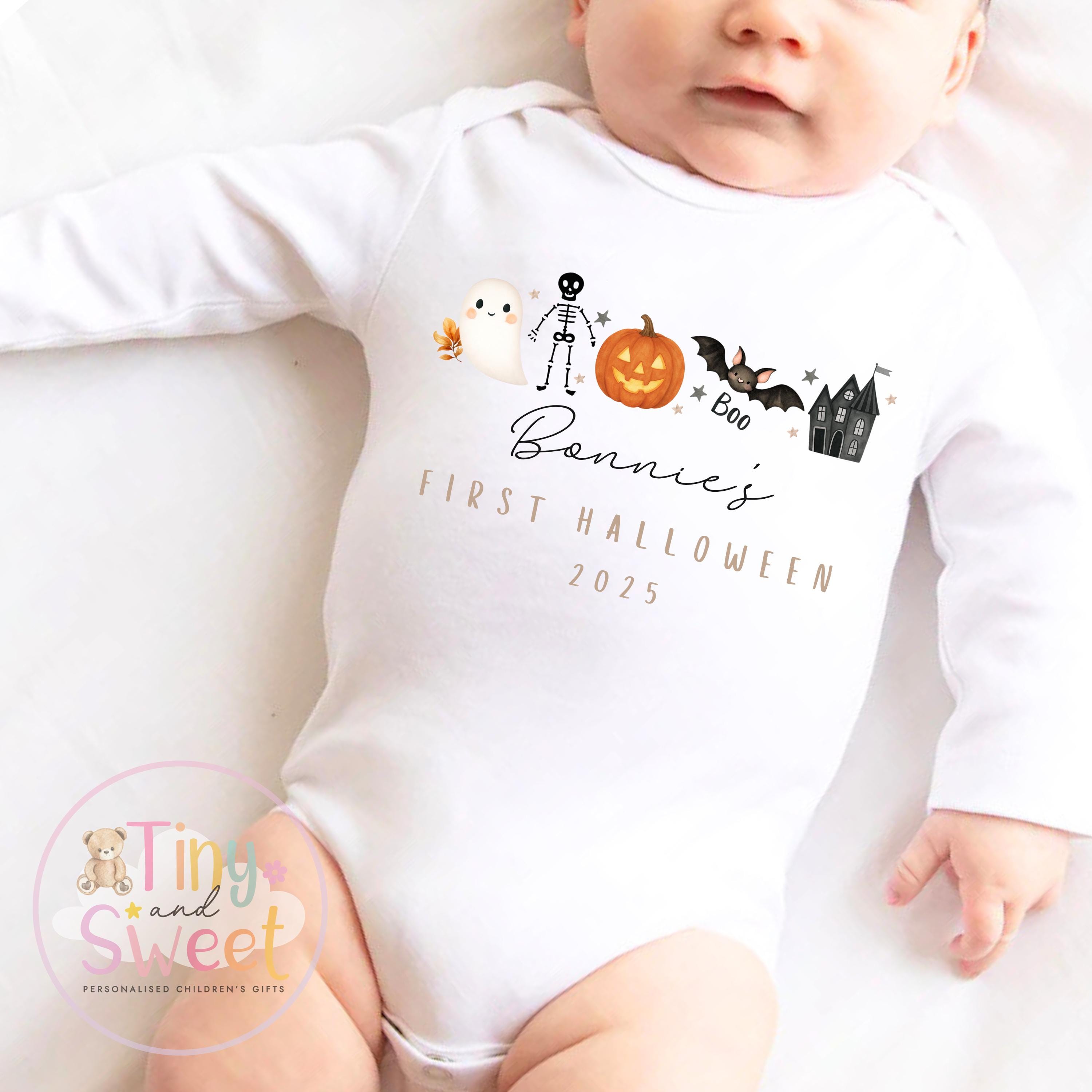 First Halloween Sleepsuit, Baby 1st Halloween Gift Idea, 1st Halloween Babygrow, Halloween Outfit for baby, Halloween costume