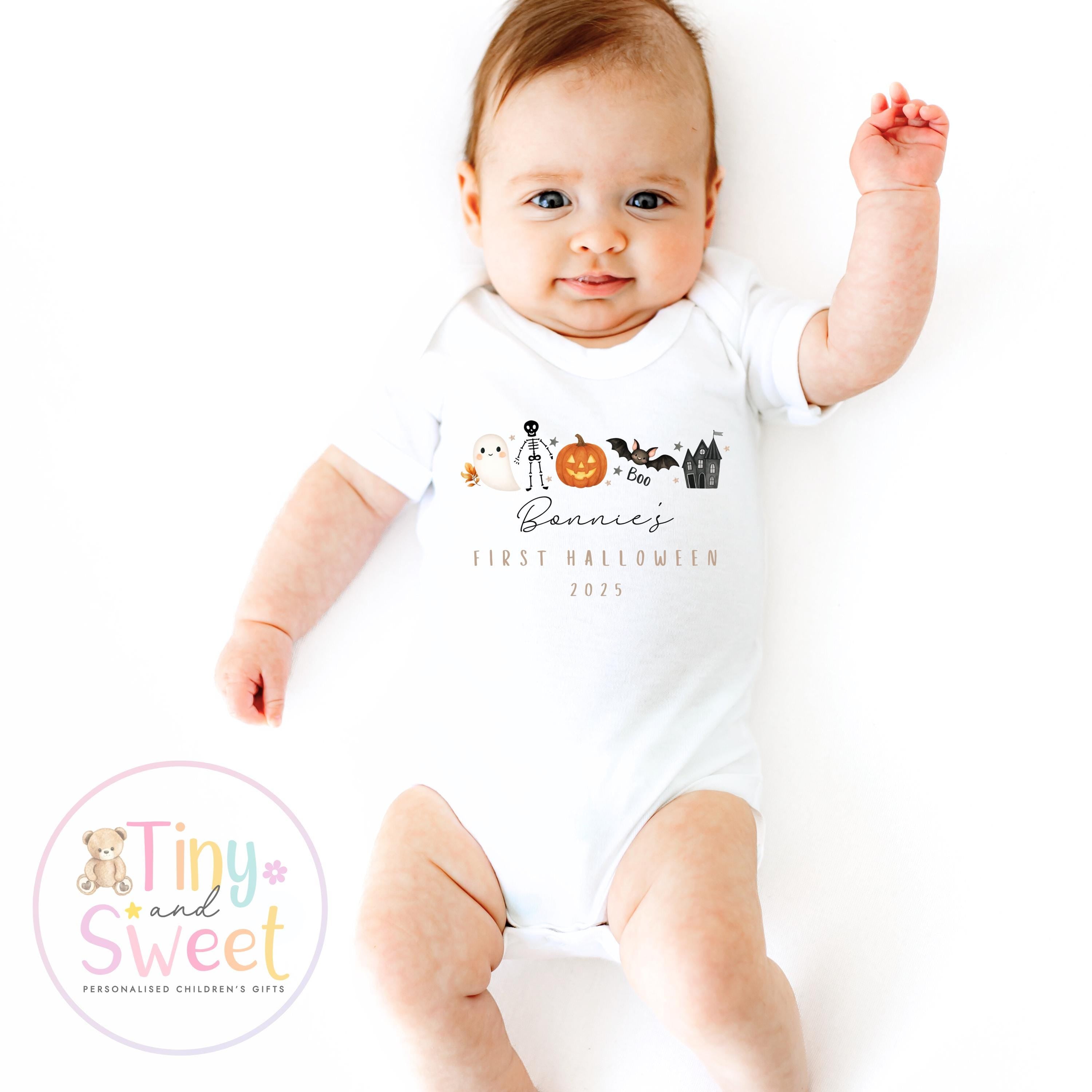 First Halloween Sleepsuit, Baby 1st Halloween Gift Idea, 1st Halloween Babygrow, Halloween Outfit for baby, Halloween costume