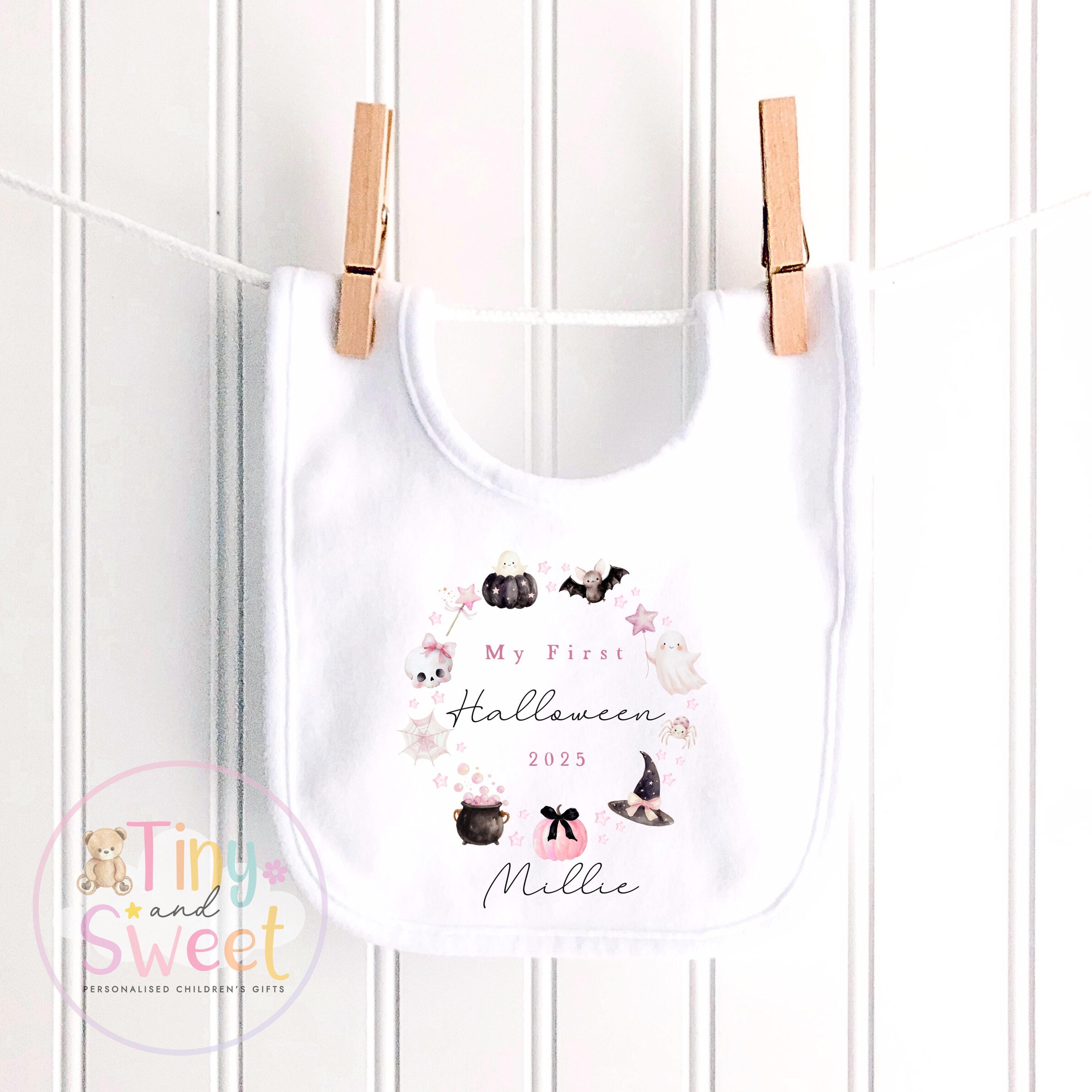 Pink First Halloween T Shirt, Baby 1st Halloween Gift Idea, 1st Halloween Babygrow, Halloween Outfit for baby, Halloween costume