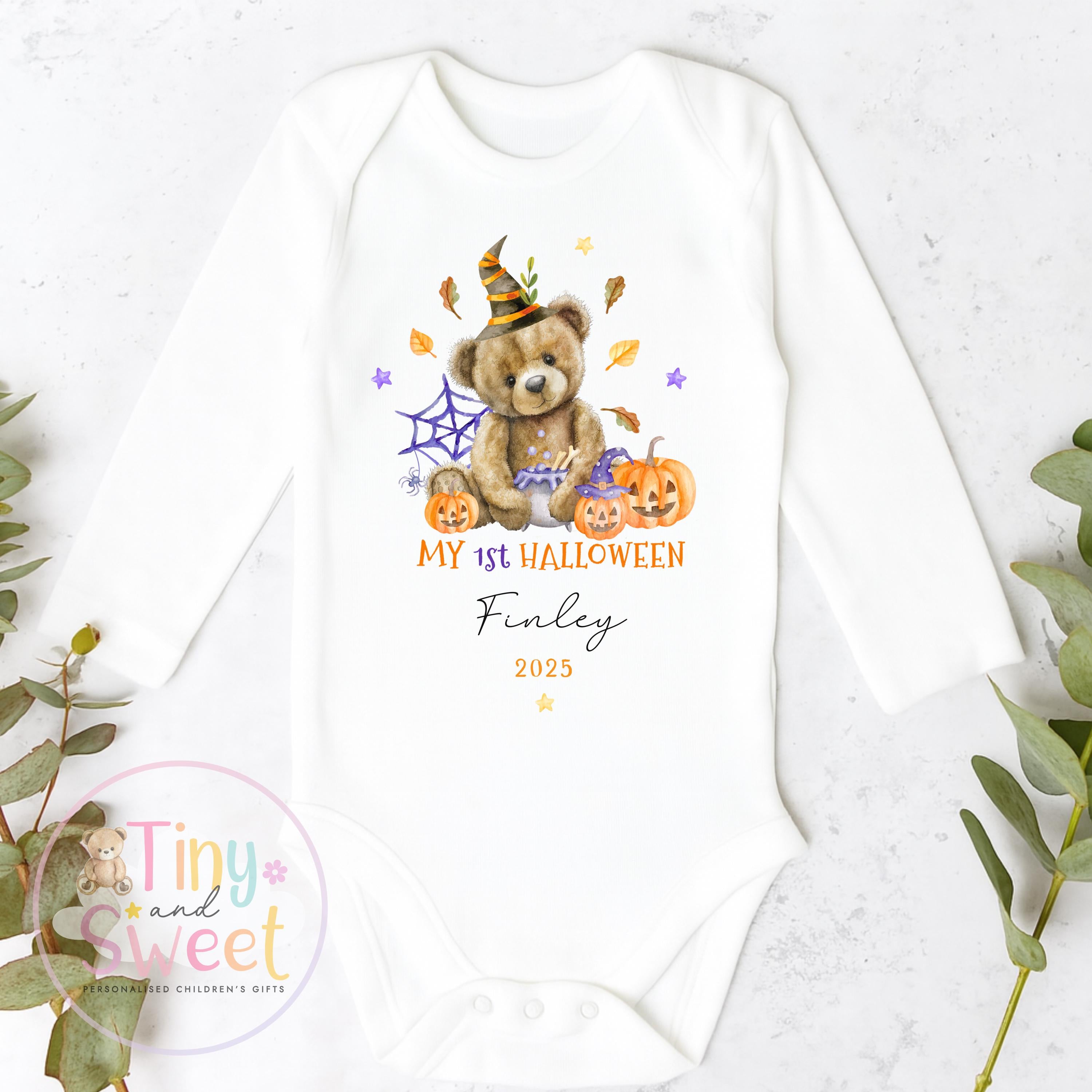 First Halloween T Shirt, Baby 1st Halloween Gift Idea, 1st Halloween Babygrow, Halloween Outfit for baby, Halloween costume