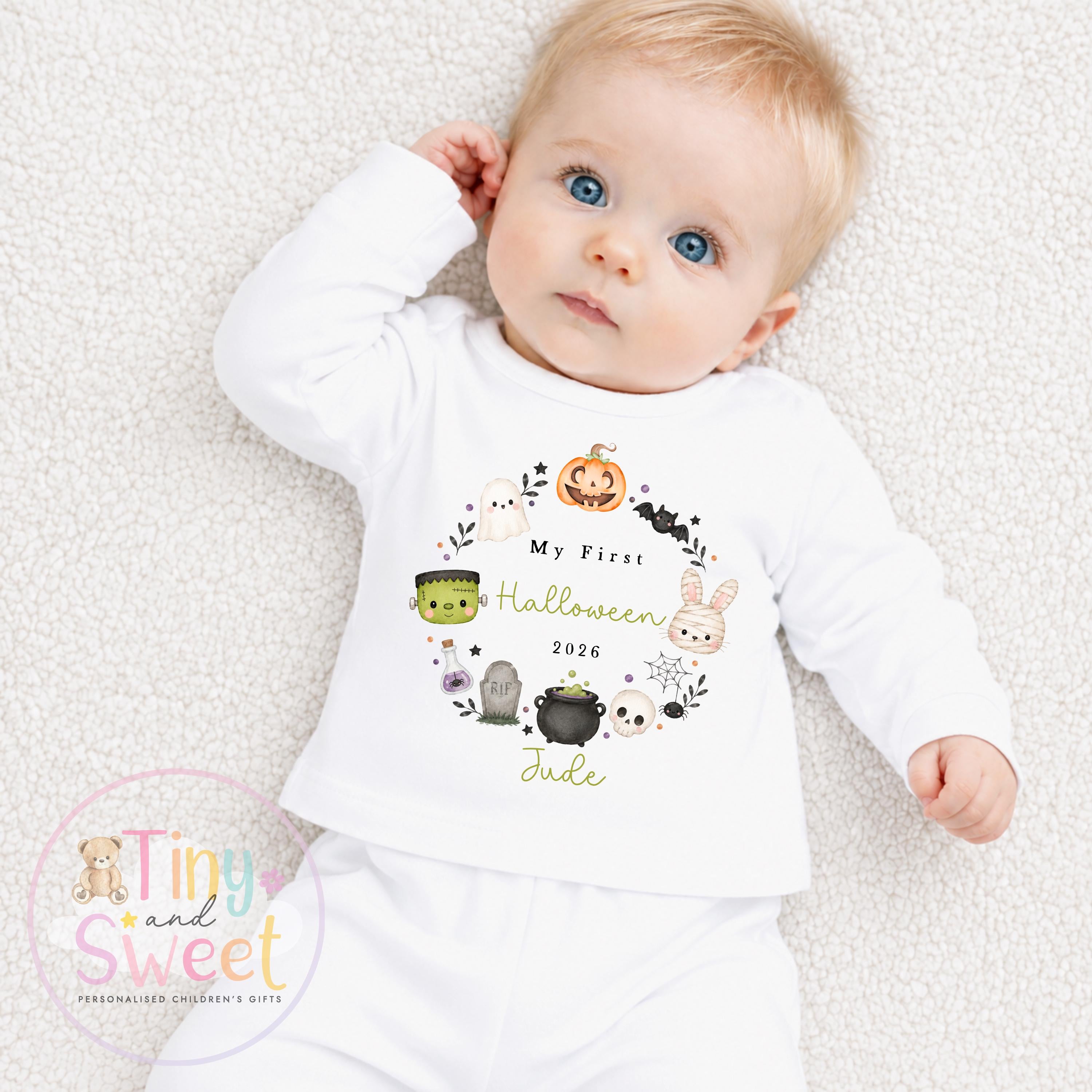 First Halloween Sleepsuit, Baby 1st Halloween Gift Idea, 1st Halloween Babygrow, Halloween Outfit for baby, Halloween costume