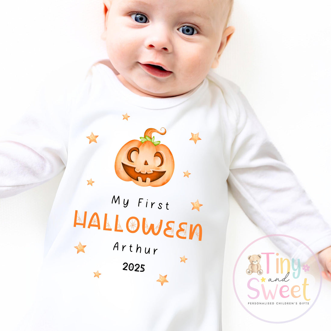 Babies First Halloween T Shirt, Baby 1st Halloween Gift Idea, 1st Halloween Babygrow, Halloween Outfit for baby, Halloween costume