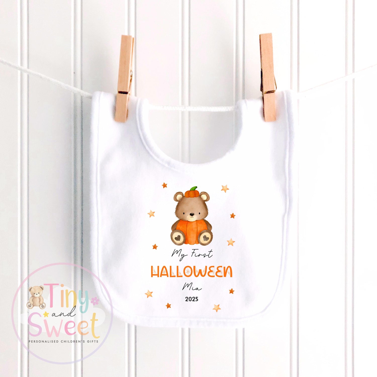 First Halloween T Shirt, Baby 1st Halloween Gift Idea, 1st Halloween Babygrow, Halloween Outfit for baby, Halloween costume