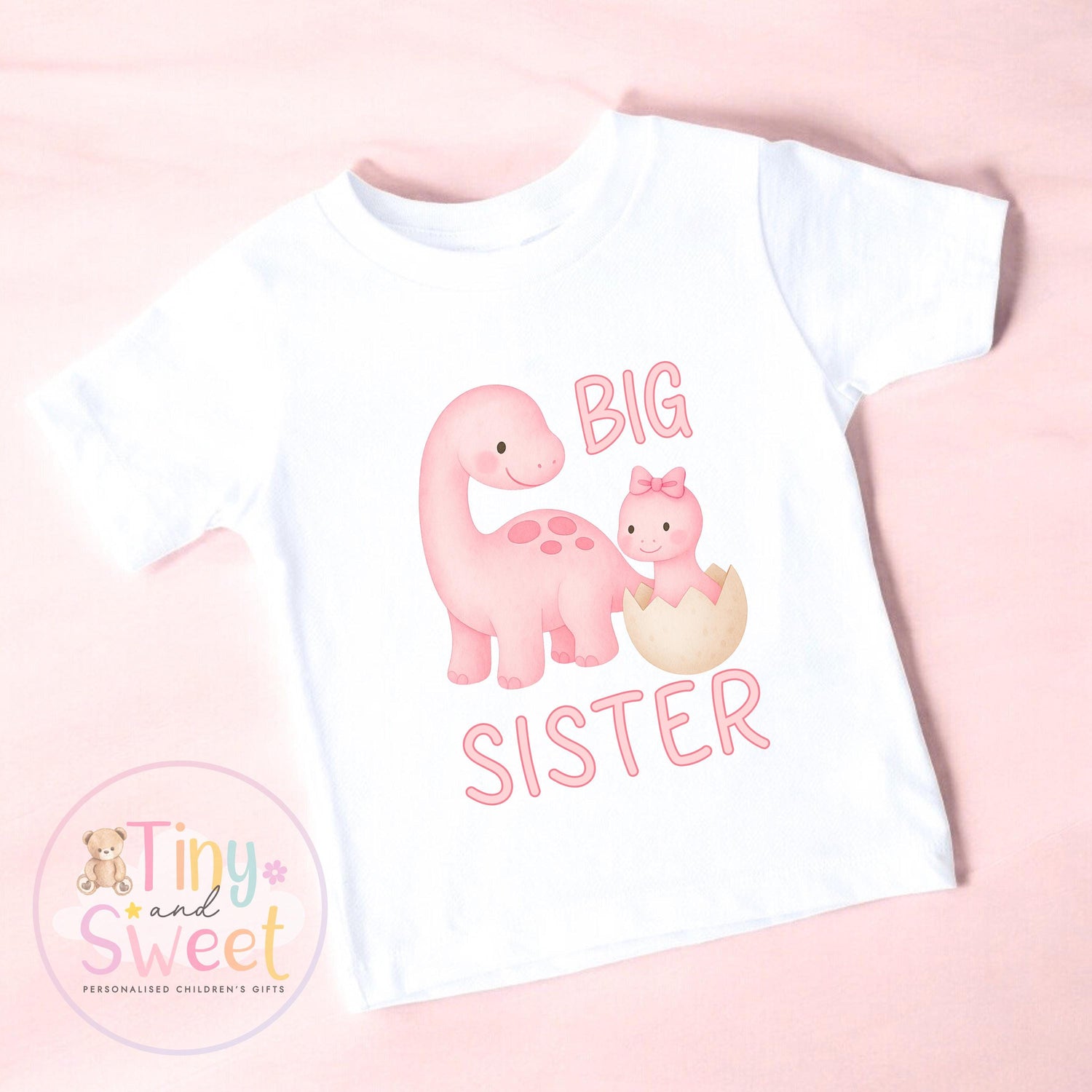 Adorable Dinosaur Big Sister T-Shirt: Cute Pregnancy Announcement Gift for Siblings Welcoming New Baby