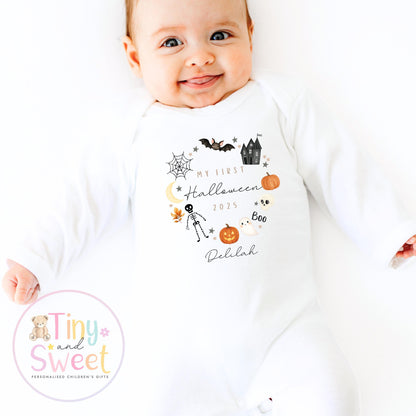 First Halloween T Shirt, Baby 1st Halloween Gift Idea, 1st Halloween Babygrow, Halloween Outfit for baby, Halloween costume