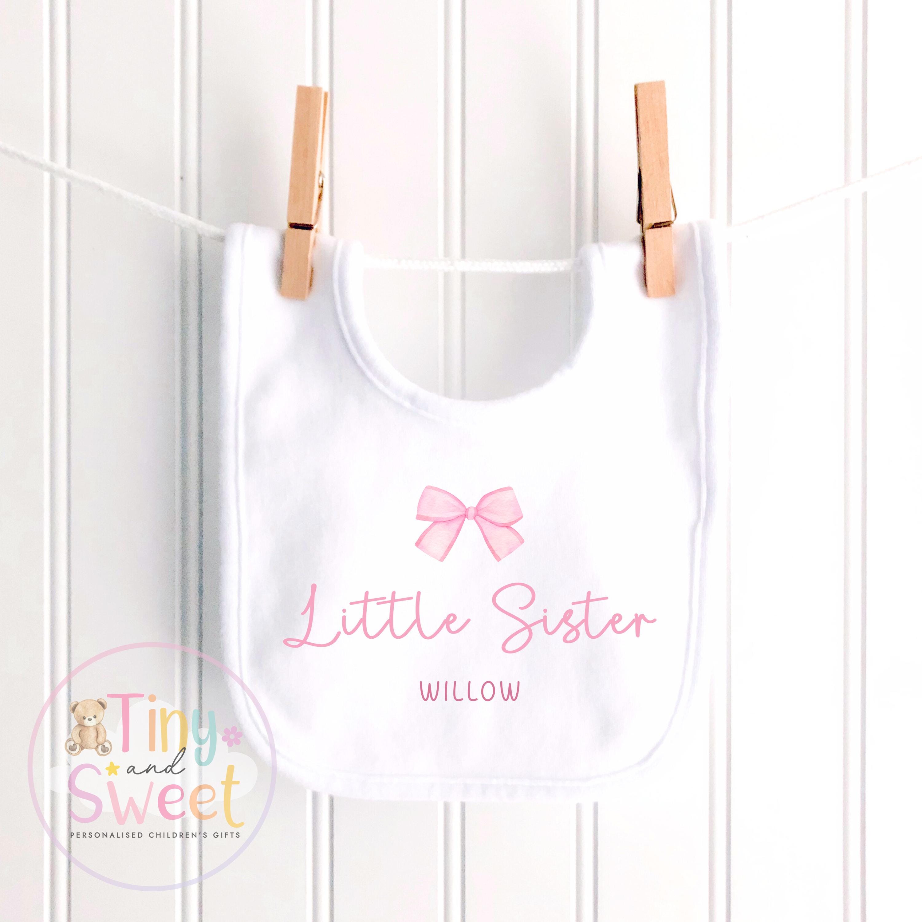 Personalised Adorable Little/Big Sister Sleepsuit T Shirt: Pink Bow Design for Newborn Baby Announcement &amp; Sibling Gift