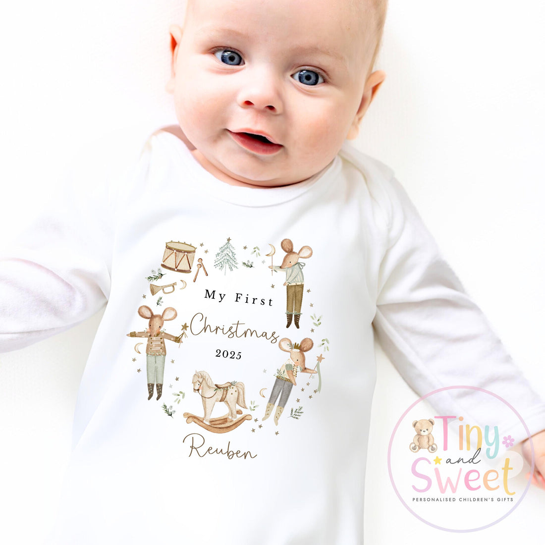 Personalised Boys First Christmas Wreath Sleepsuit, Babies 1st Xmas Gift Idea, Pyjamas, 1st Xmas Babygrow, Christmas Outfit for baby