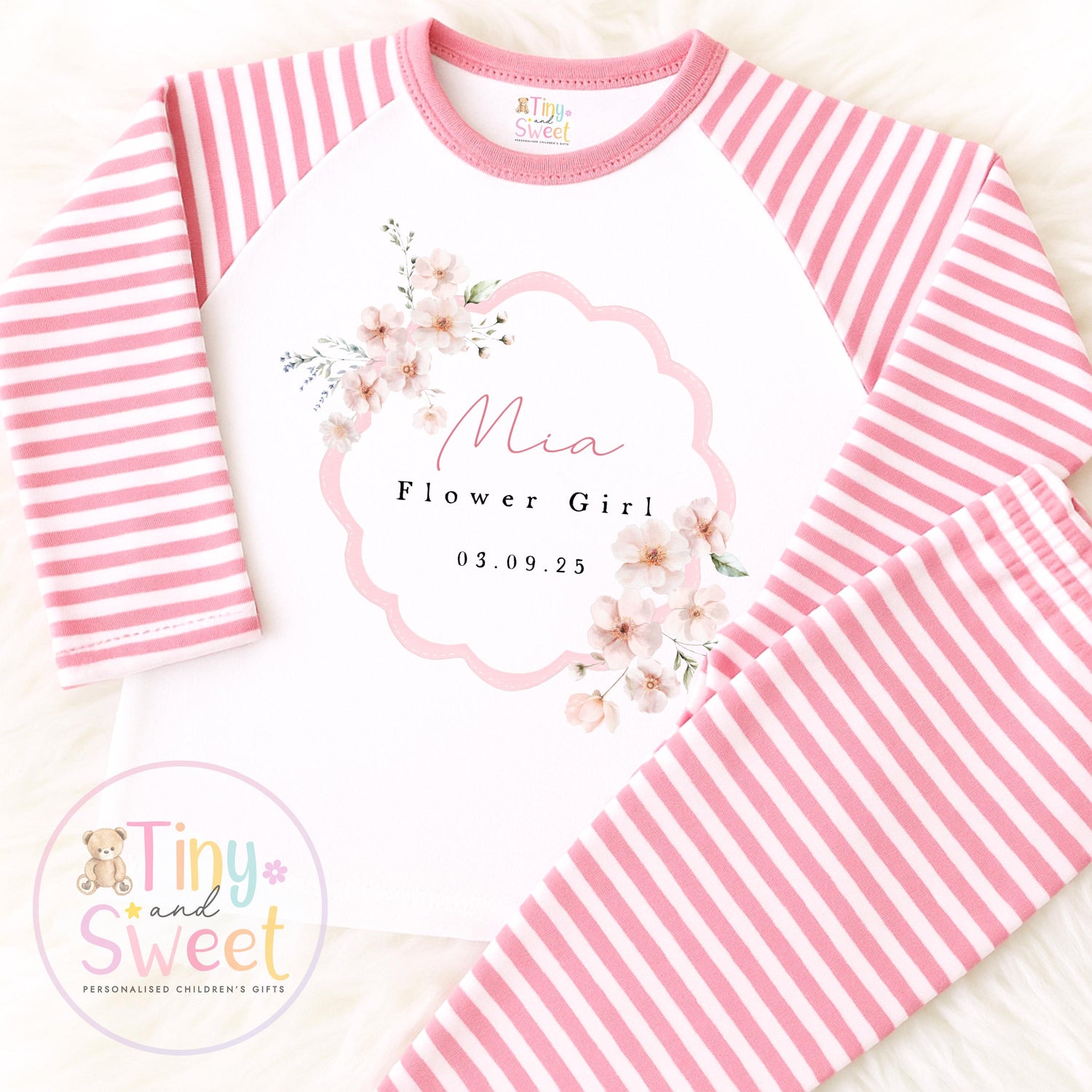 Flower Girl Personalised Pyjamas, Flower Girl Gift, White and pink Flower girl pjs, Personalised flower girl pjs, Kids Wedding Pyjamas
