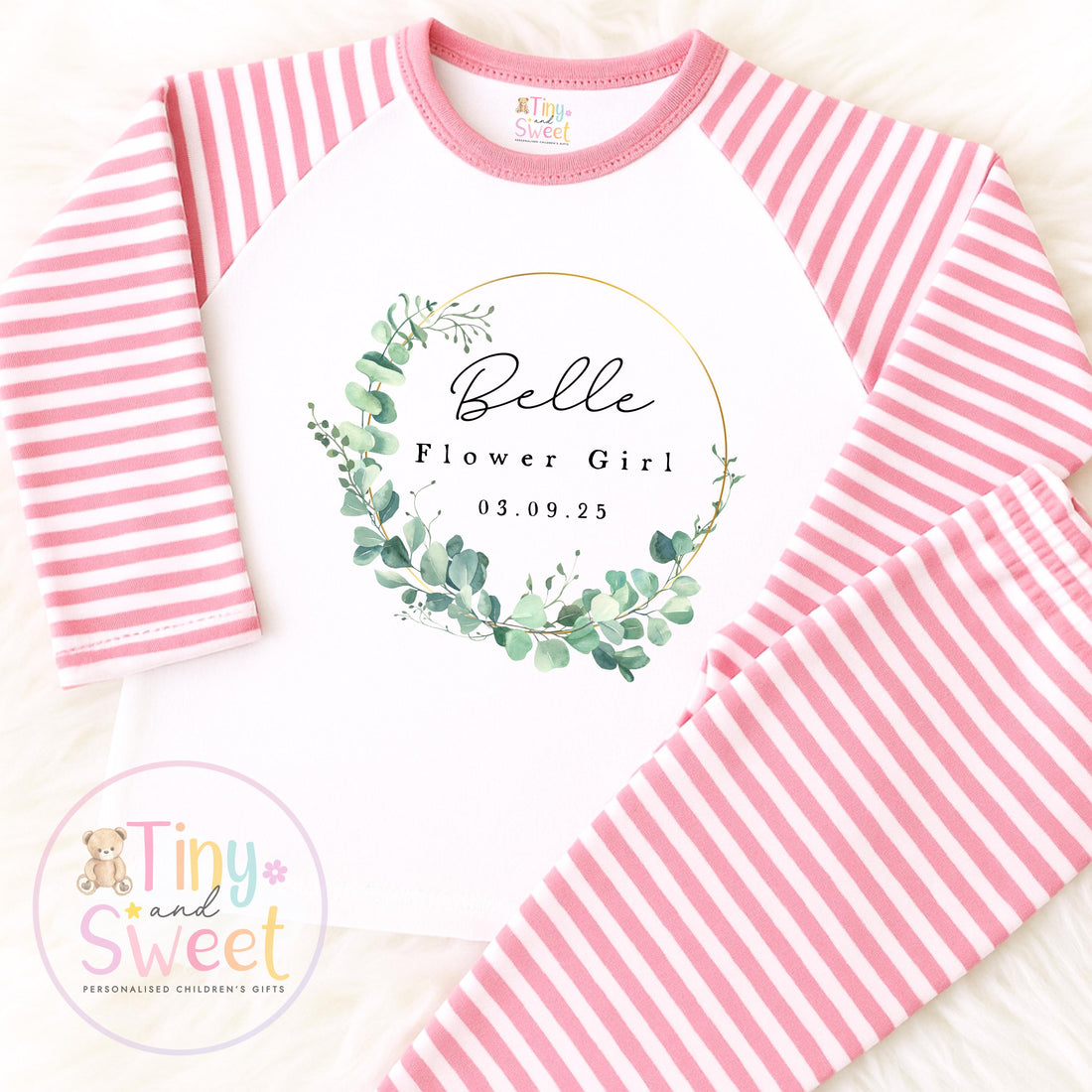 Flower Girl Personalised Pyjamas, Flower Girl Gift, White and pink Flower girl pjs, Personalised flower girl pjs, Kids Wedding Pyjamas