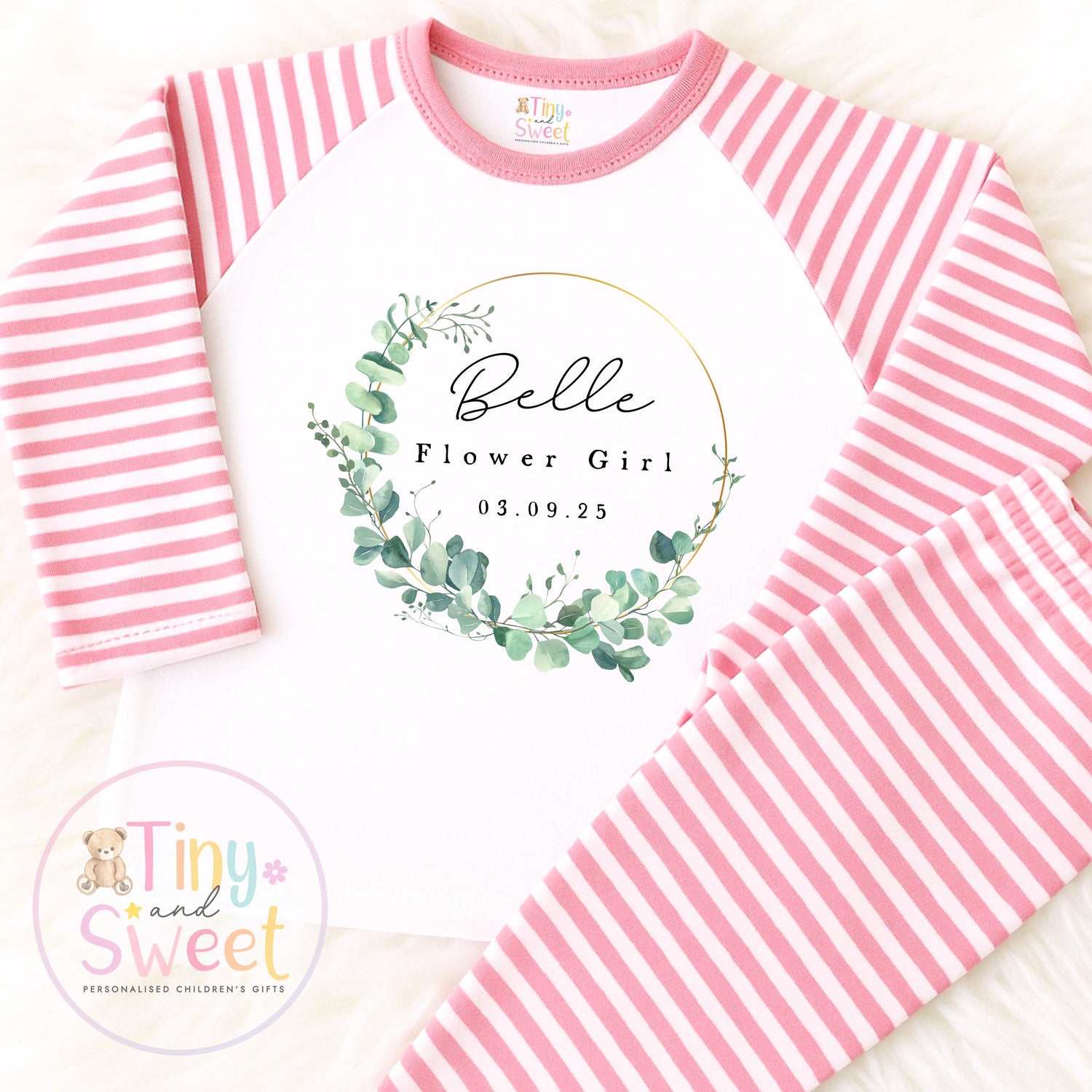 Flower Girl Personalised Pyjamas, Flower Girl Gift, White and pink Flower girl pjs, Personalised flower girl pjs, Kids Wedding Pyjamas
