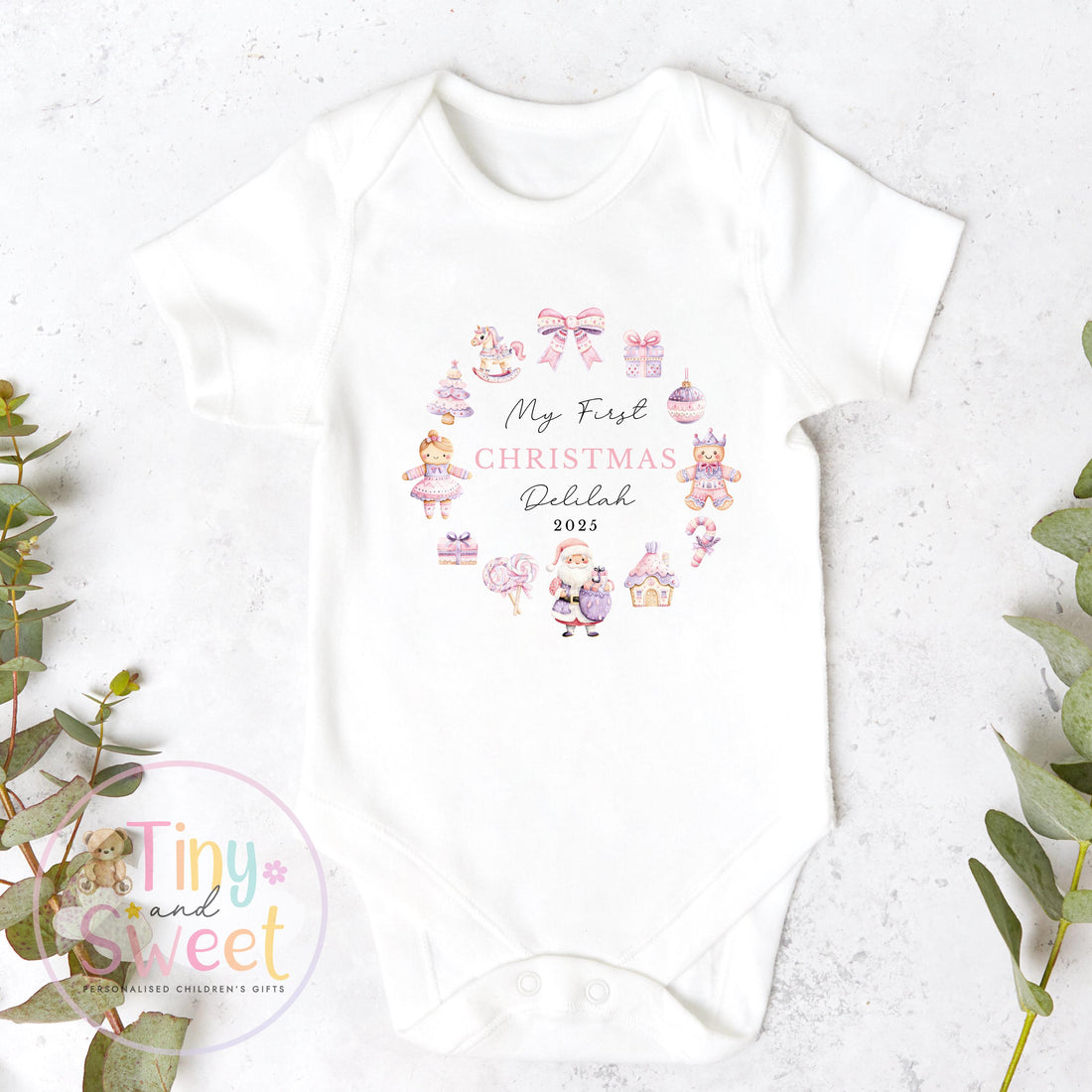 Personalised Girls First Christmas Wreath Sleepsuit, Babies 1st Xmas Gift Idea, Pyjamas, 1st Xmas Babygrow, Christmas Outfit for baby