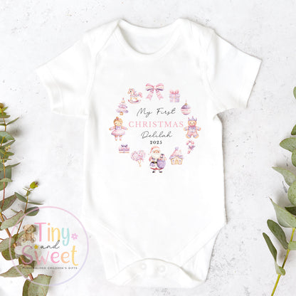 Personalised Girls First Christmas Wreath Sleepsuit, Babies 1st Xmas Gift Idea, Pyjamas, 1st Xmas Babygrow, Christmas Outfit for baby