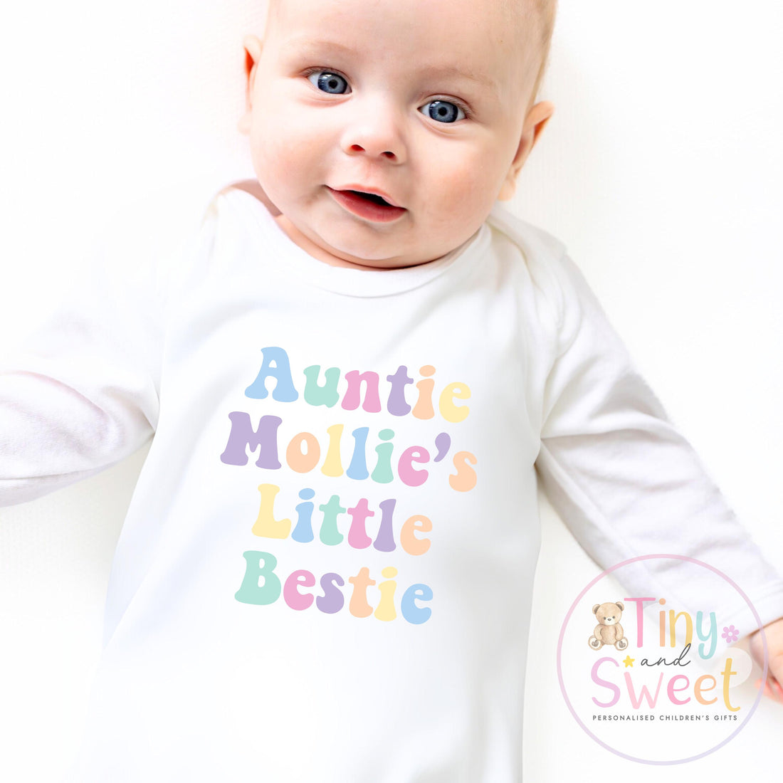 Personalised New Auntie Baby Grow Vest, Baby Announcement to Aunty, Auntie Bestie Gift, Custom Niece Nephew Bodysuit, Retro Present