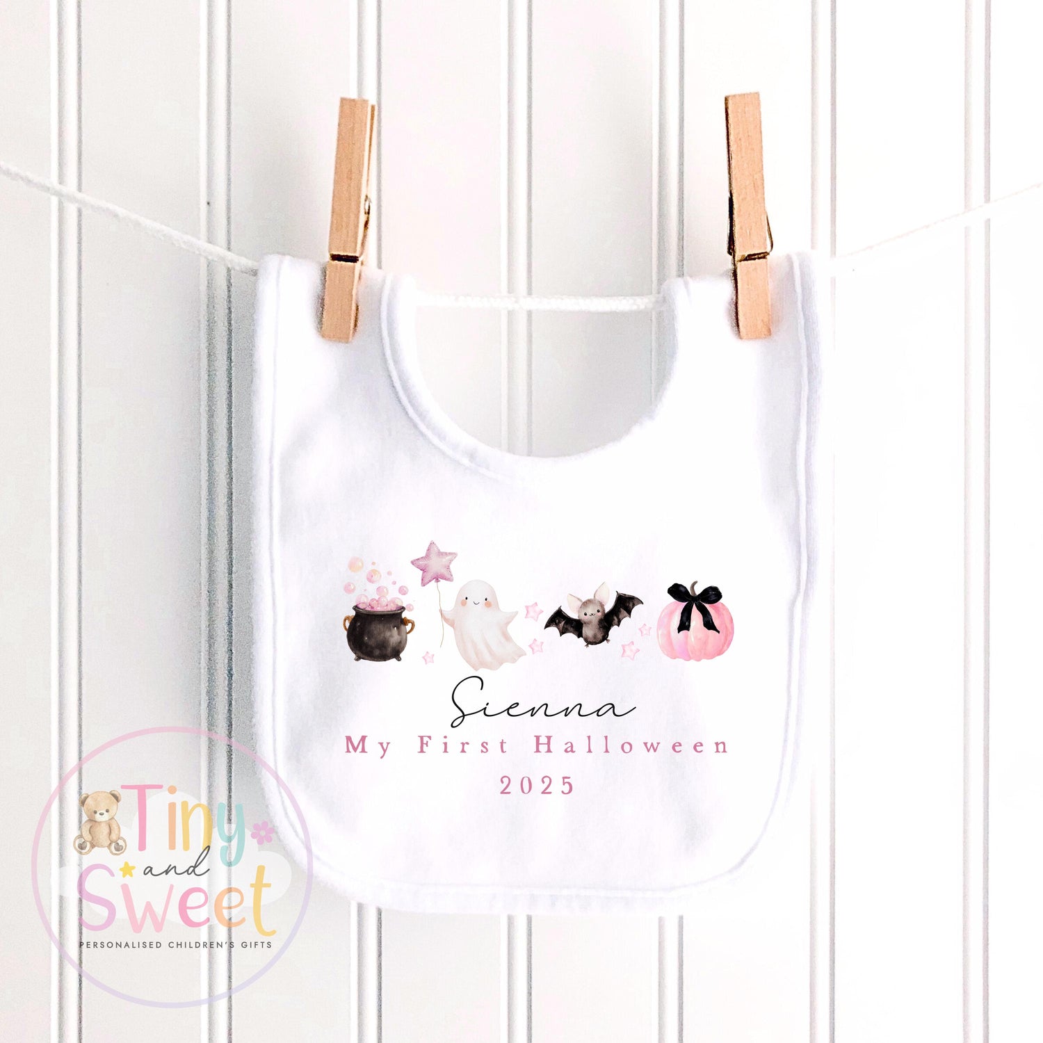 Pink First Halloween T Shirt, Baby 1st Halloween Gift Idea, 1st Halloween Babygrow, Halloween Outfit for baby, Halloween costume