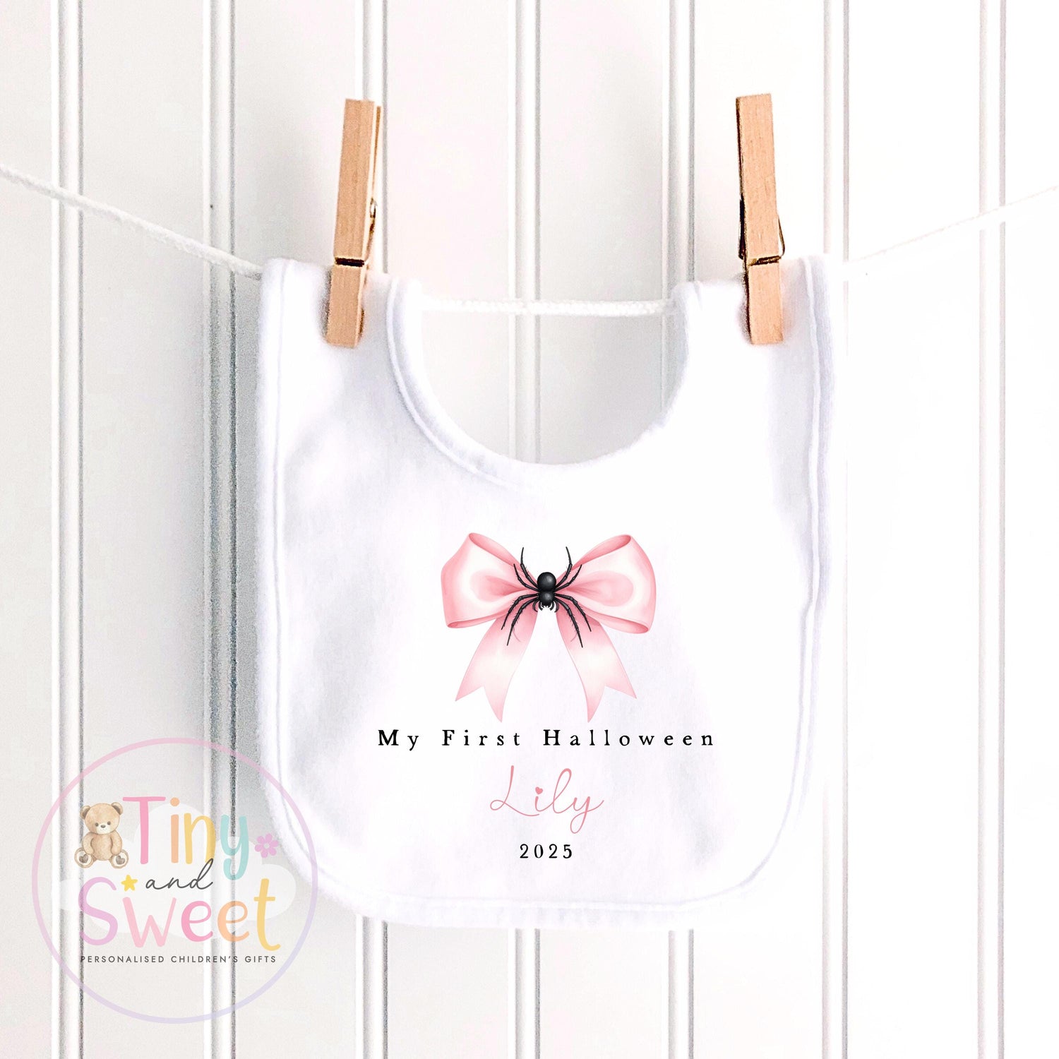 First Halloween Sleepsuit, Pink Baby 1st Halloween Gift Idea, 1st Halloween Babygrow, Halloween Outfit for baby, Halloween costume