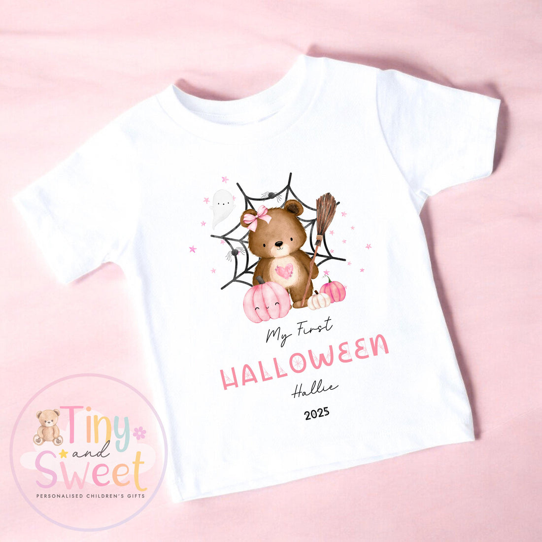 Personalised My First Halloween T Shirt – First Halloween –Baby’s 1st Halloween Outfit with Name – Custom Baby Grow – Halloween Baby Gift