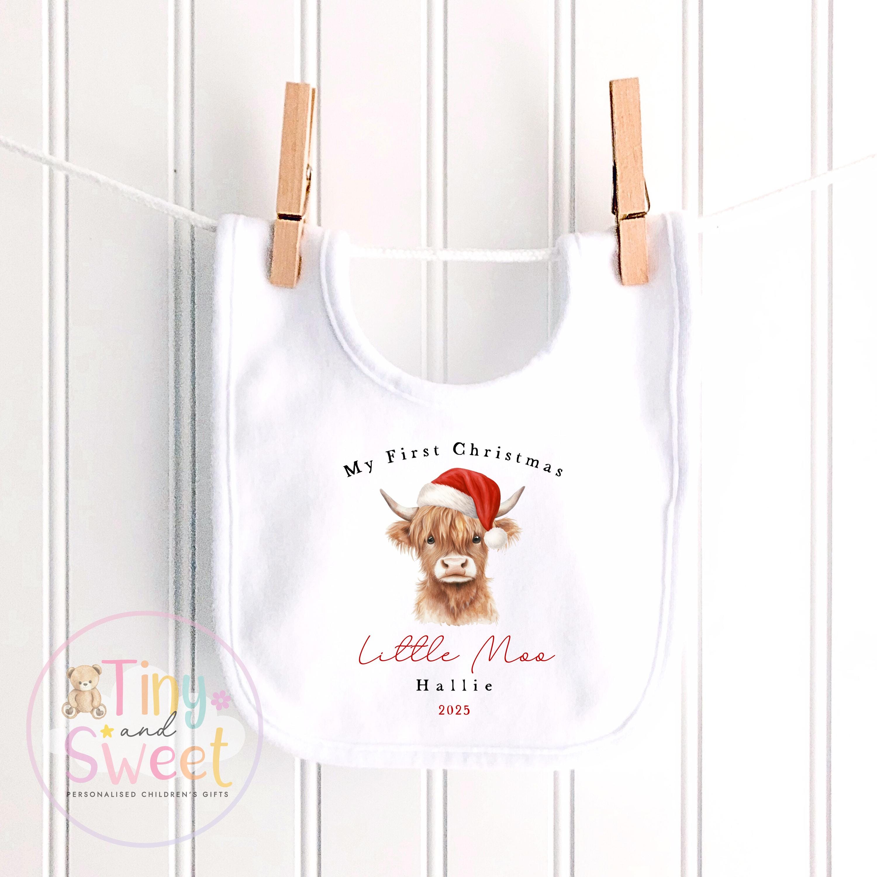 My First Christmas Highland Cow Sleepsuit: Personalised Babies 1st Christmas Outfit
