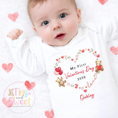 My First Valentines Day babygrow, 1st valentines day sleepsuit, 1st Valentines as My Daddy, New Dad Gift, Daddy Valentines