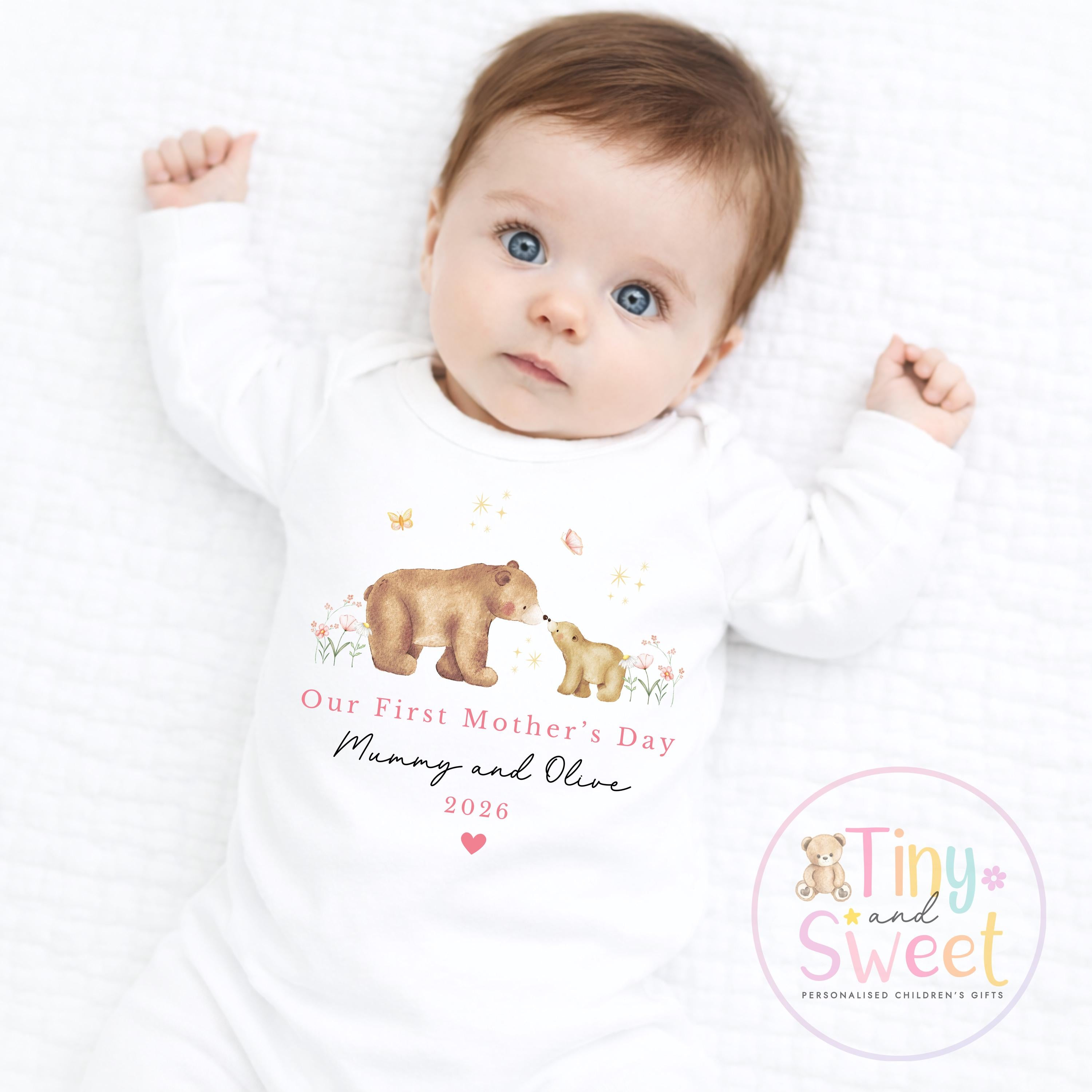 Mothers Day Sleepsuit, 1st Mothers Day as My Mummy Giraffes, New Mum Gift, Mothers Day, Sleepsuit Babygrow Bodysuit Mommy Babybgrow