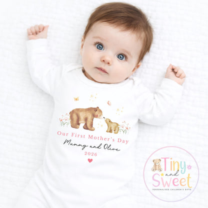 Mothers Day Sleepsuit, 1st Mothers Day as My Mummy Giraffes, New Mum Gift, Mothers Day, Sleepsuit Babygrow Bodysuit Mommy Babybgrow