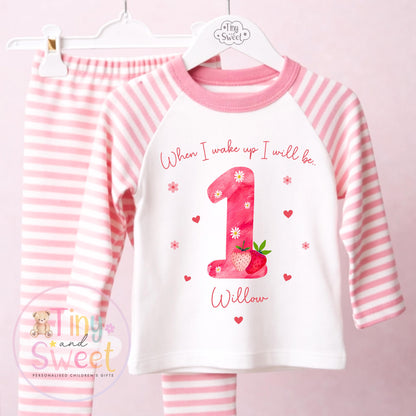 Personalised Strawberry Birthday Outfit – Girls ‘When I Wake Up I’ll Be…’ – Toddler Birthday, Pretty Strawberry Theme