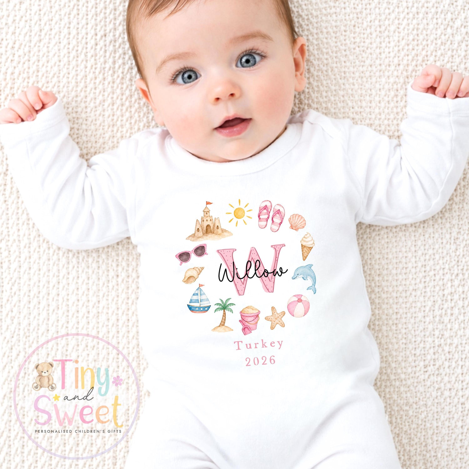 Personalised Holiday Sleepsuit, Kids Holiday Top, Boys holiday Outfit, Girls Airport Outfit, 1st Holiday, 1st Time Flyer, Abroad