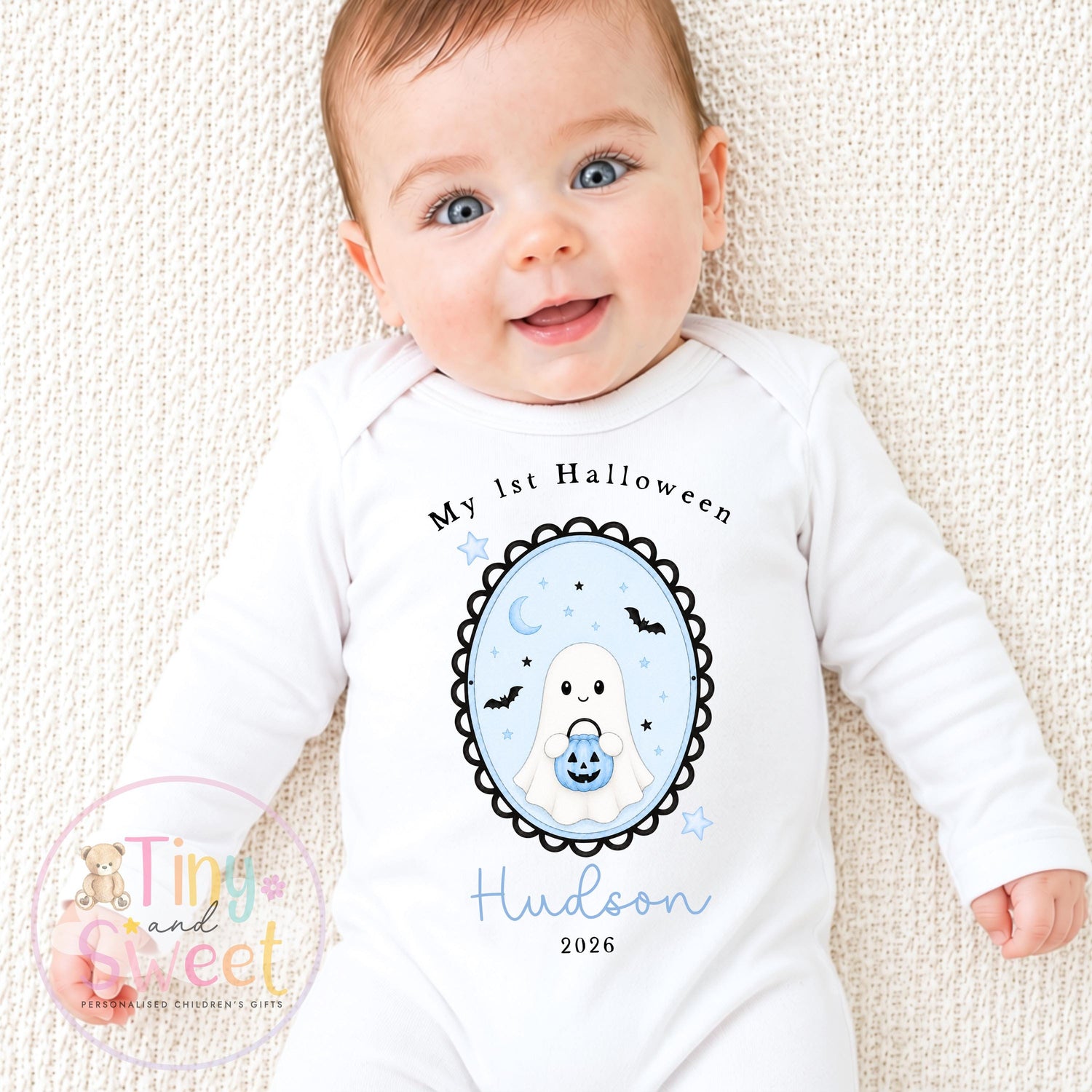 Personalised My First Halloween Sleepsuit – First Halloween –Baby’s 1st Halloween Outfit with Name – Custom Baby Grow – Halloween Baby Gift