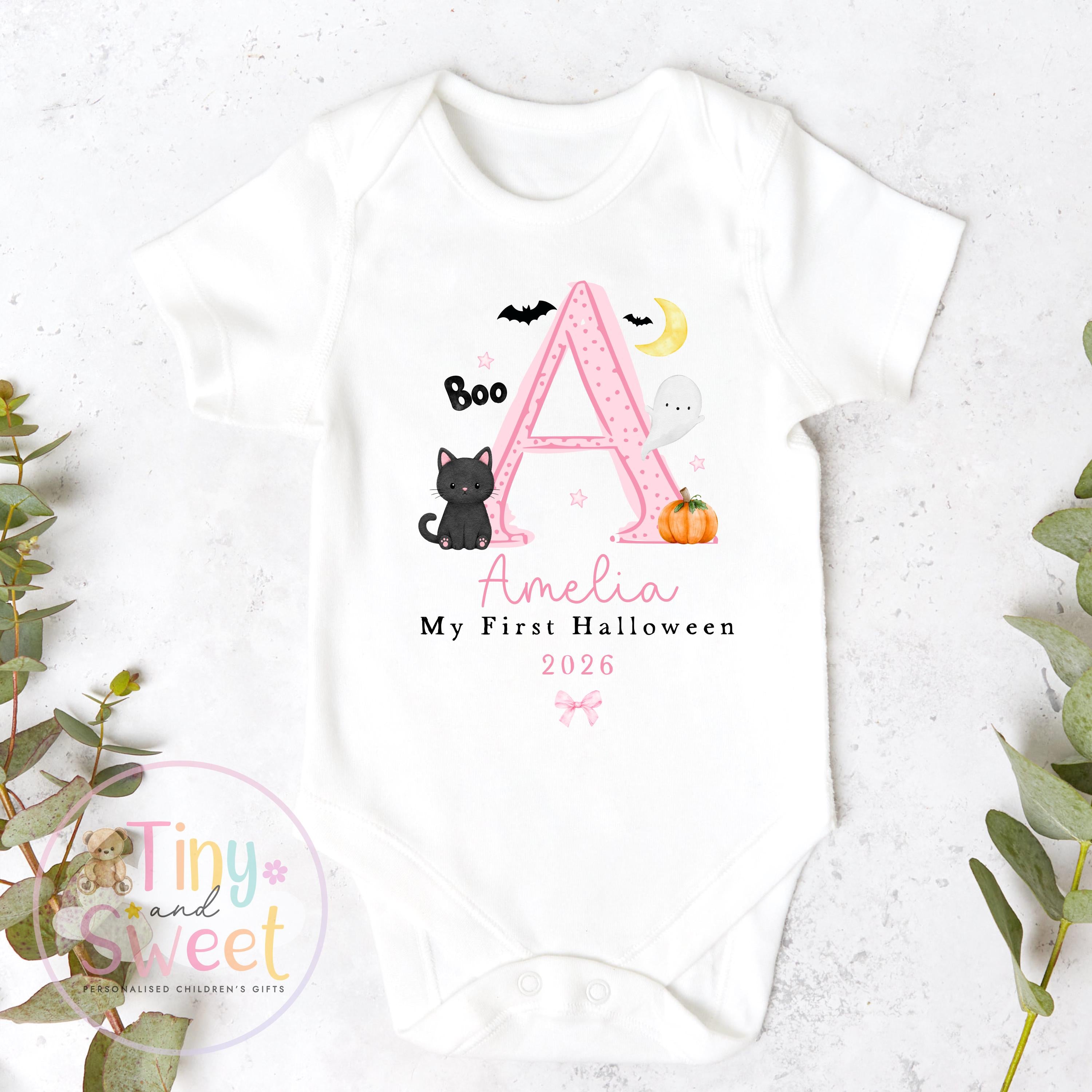 Personalised My First Halloween Sleepsuit – First Halloween –Baby’s 1st Halloween Outfit with Name – Custom Baby Grow – Halloween Baby Gift