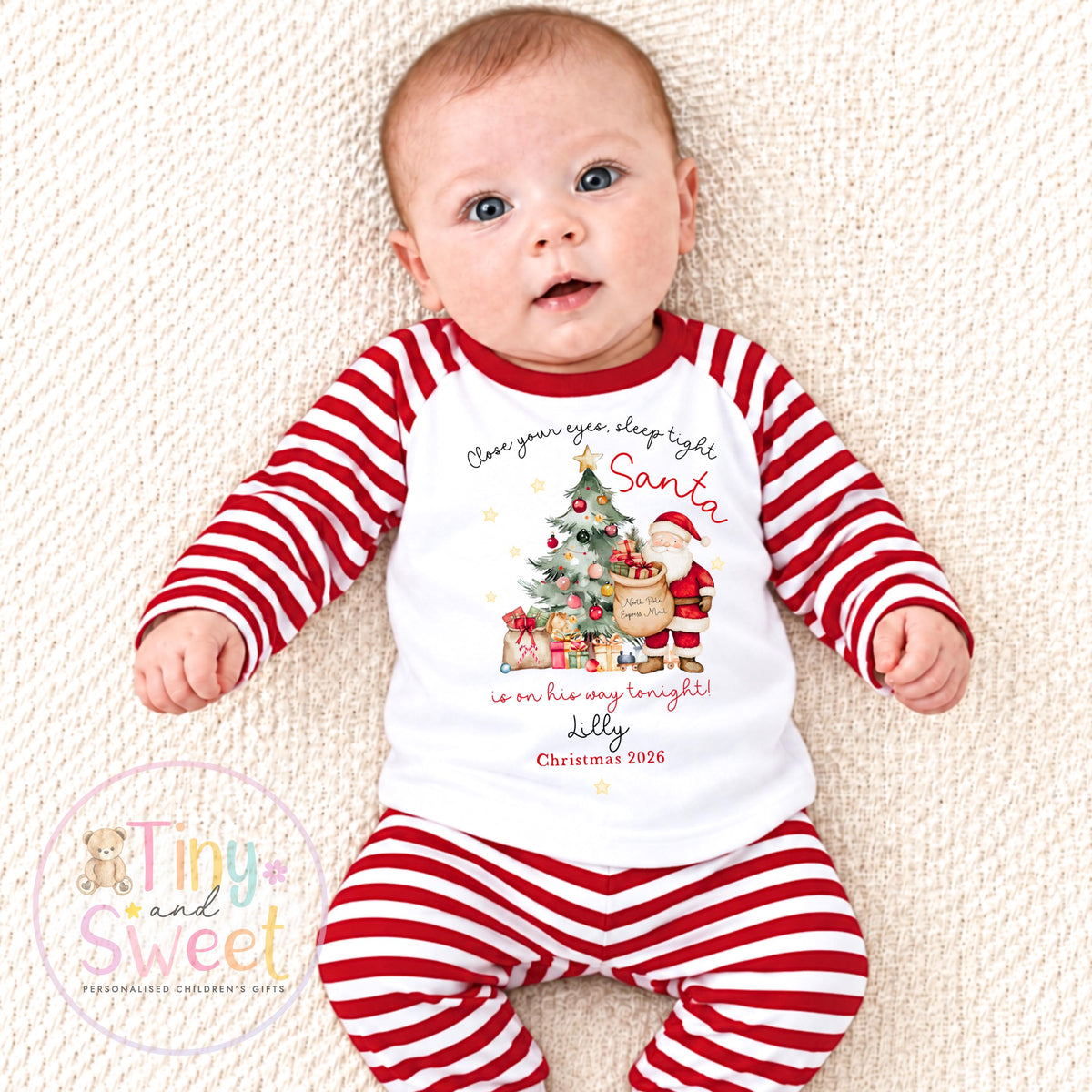 Santa on his way tonight Christmas Personalised Sleepsuit/Vest